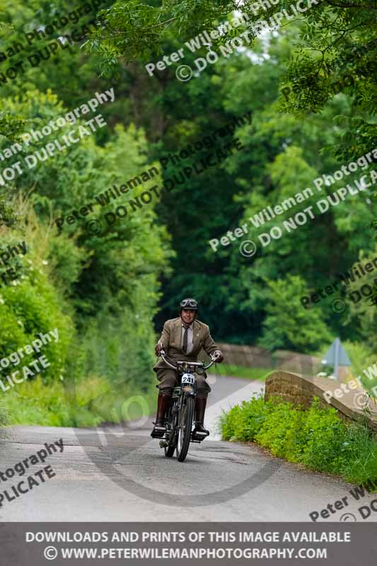 Vintage motorcycle club;eventdigitalimages;no limits trackdays;peter wileman photography;vintage motocycles;vmcc banbury run photographs